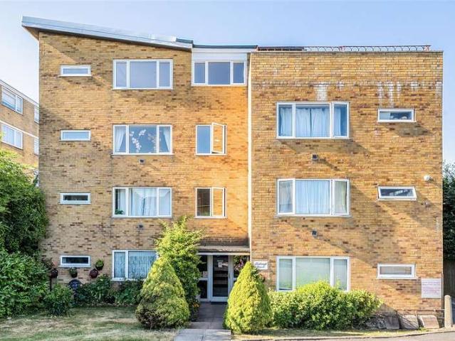 3 Bedroom Apartment Flat