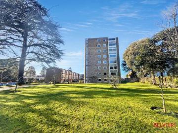 3 Bedroom Apartment Flat