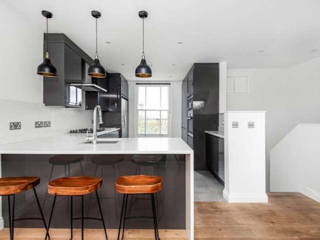 3 Bedroom Apartment Flat
