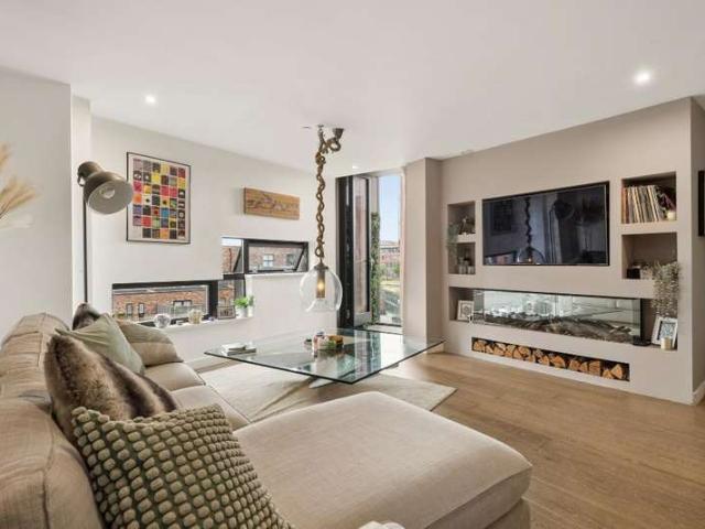 3 Bedroom Apartment Flat