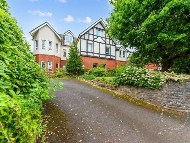 3 Bedroom Apartment Flat