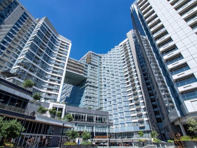 3 Bedroom Apartment / Flat For Rent in Benmore, Sandton