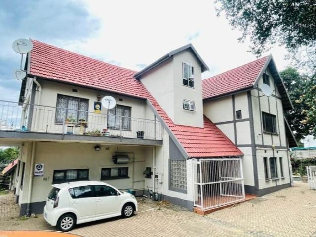 3 Bedroom Apartment / Flat For Rent in Westville, Westville