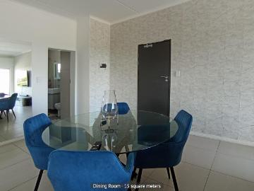 3 Bedroom Apartment / Flat For Sale in Carlswald
