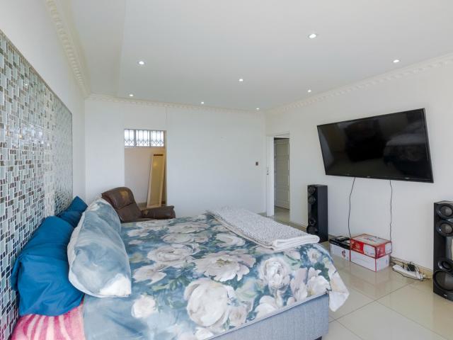 3 Bedroom Apartment / Flat For Sale in Amanzimtoti