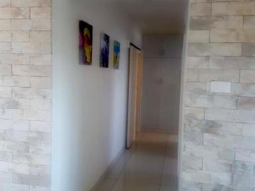 3 Bedroom Apartment / Flat For Sale in Amanzimtoti