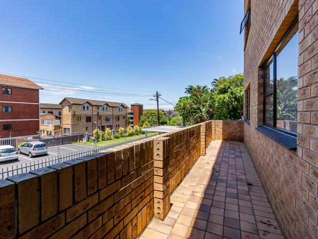 3 Bedroom Apartment / Flat For Sale in Amanzimtoti