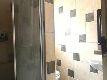 3 Bedroom Apartment / Flat For Sale in Arboretum