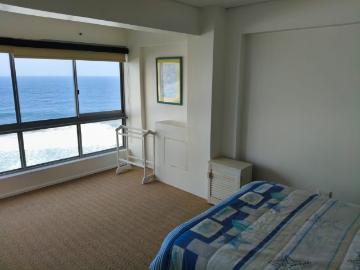 3 Bedroom Apartment / Flat For Sale in Athlone Park