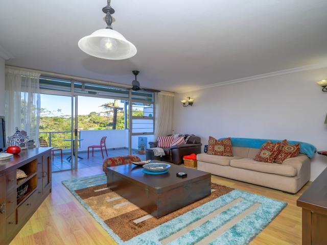 3 Bedroom Apartment / Flat For Sale in Ballito Central
