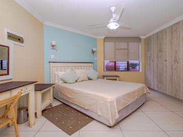 3 Bedroom Apartment / Flat For Sale in Ballito Central