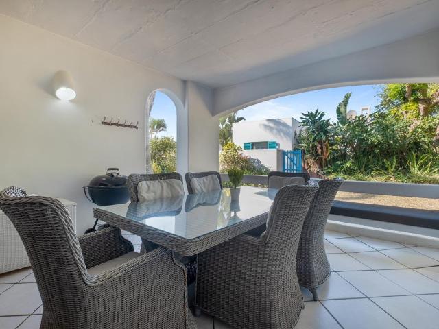 3 Bedroom Apartment / Flat For Sale in Ballito Central