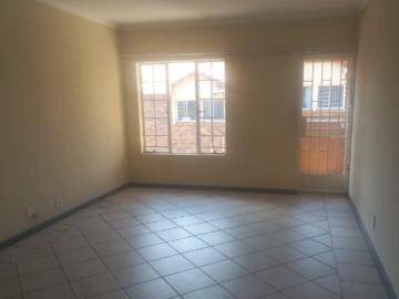 3 Bedroom Apartment / Flat For Sale in Glenvista