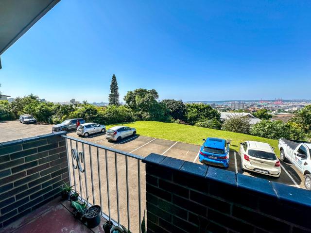 3 Bedroom Apartment / Flat For Sale in Glenwood