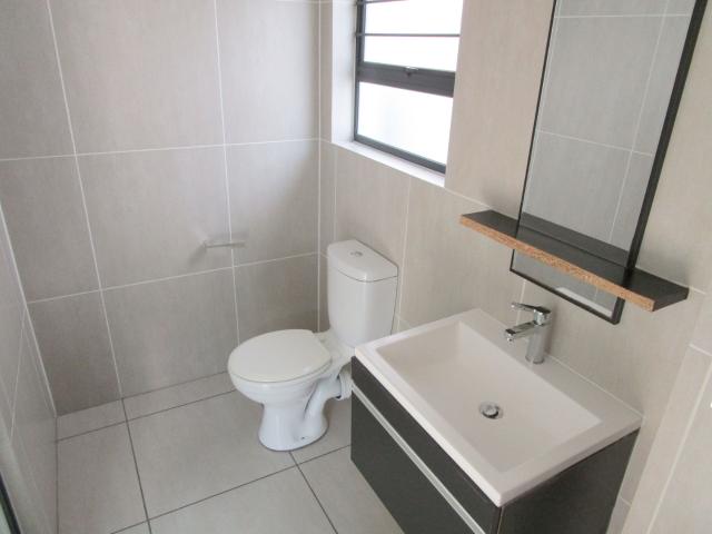 3 Bedroom Apartment / Flat For Sale in Greenstone Hill