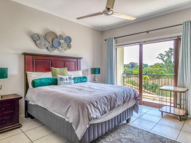 3 Bedroom Apartment / Flat For Sale in Douglasdale