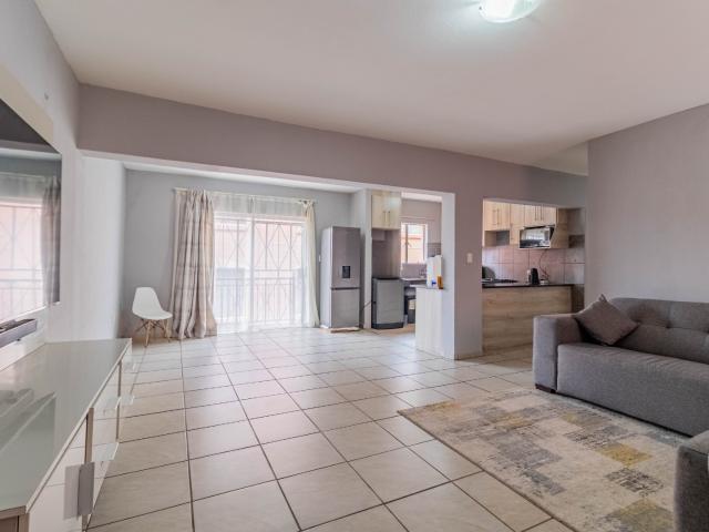 3 Bedroom Apartment / Flat For Sale in Delarey
