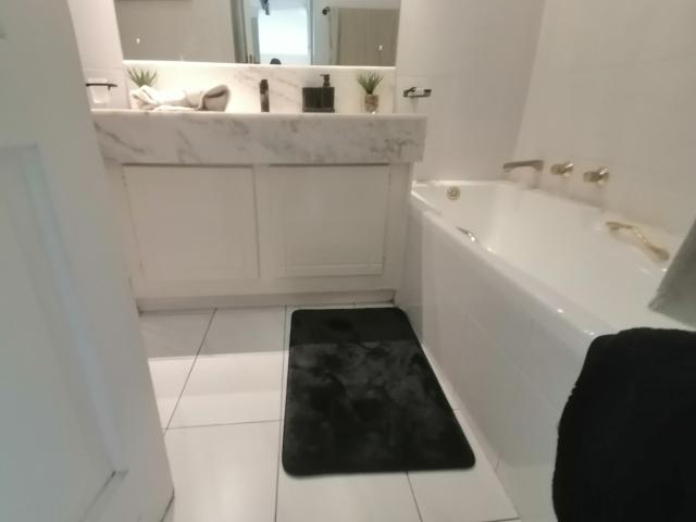 3 Bedroom Apartment / Flat For Sale in Denlee