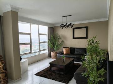 3 Bedroom Apartment / Flat For Sale in Denlee