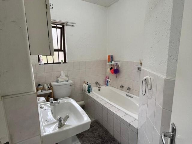 3 Bedroom Apartment / Flat For Sale in Eden Glen