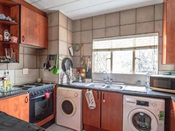 3 Bedroom Apartment / Flat For Sale in Eden Glen