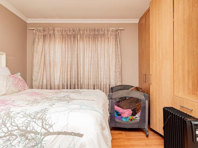 3 Bedroom Apartment / Flat For Sale in Elandshaven
