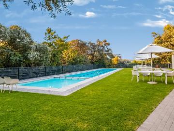 3 Bedroom Apartment / Flat For Sale in Fourways