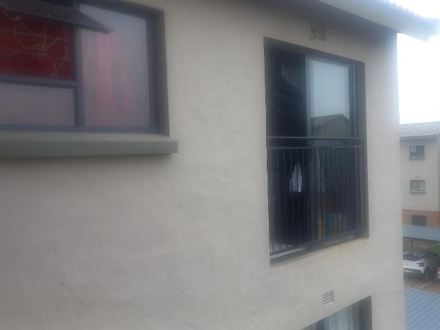 3 Bedroom Apartment / Flat For Sale in Kenleaf