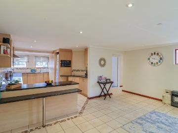Kloofendal, Mogale City Local Municipality, West Rand District Municipality, Gauteng, South Africa