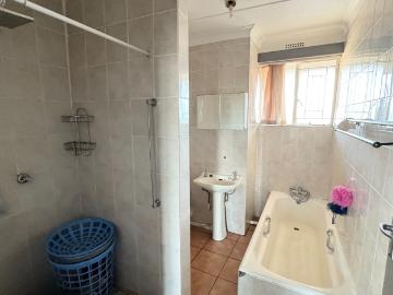3 Bedroom Apartment / Flat For Sale in Horizon View