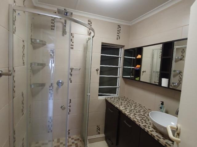 3 Bedroom Apartment / Flat For Sale in Hatfield