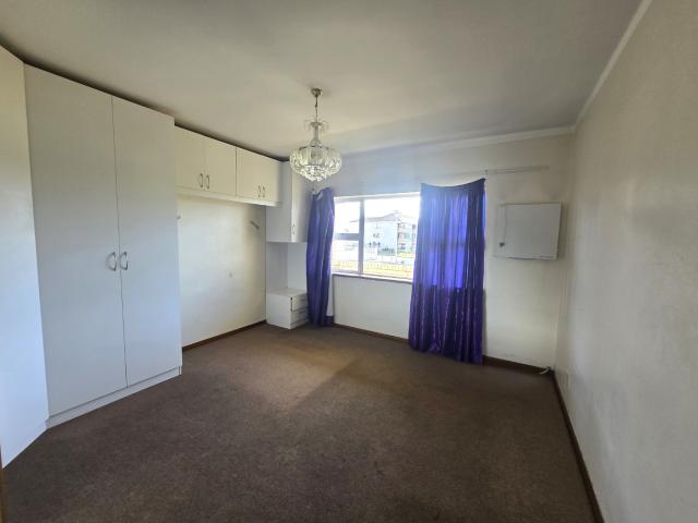 3 Bedroom Apartment / Flat For Sale in Heathfield