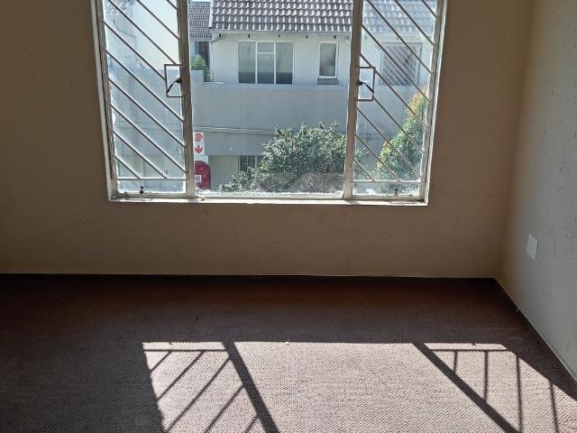 3 Bedroom Apartment / Flat For Sale in Isandovale