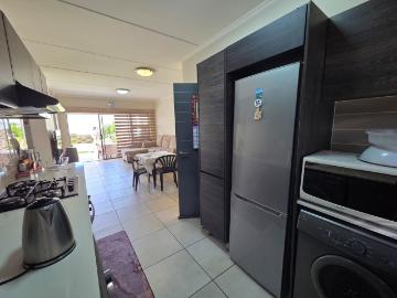 3 Bedroom Apartment / Flat For Sale in Oakdene