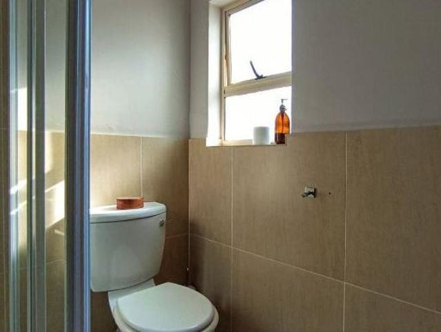 3 Bedroom Apartment / Flat For Sale in Oaklands