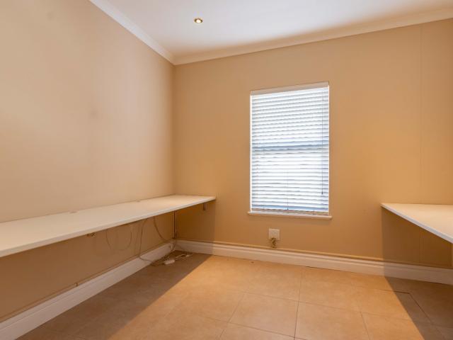 3 Bedroom Apartment / Flat For Sale in La Lucia Ridge