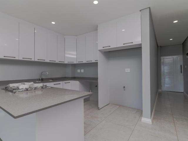 3 Bedroom Apartment / Flat For Sale in La Mercy