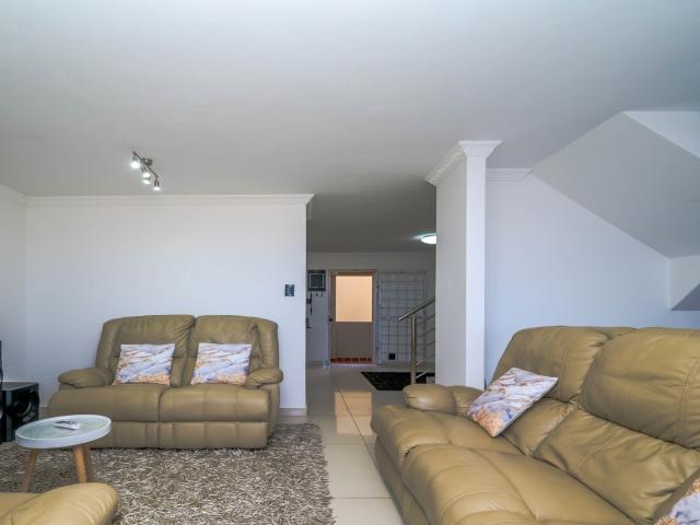 3 Bedroom Apartment / Flat For Sale in La Mercy