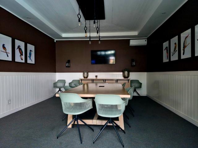 3 Bedroom Apartment / Flat For Sale in Linbro Park