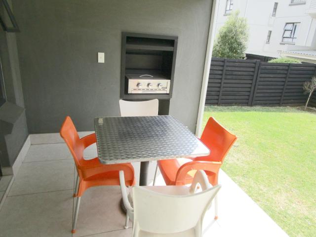 3 Bedroom Apartment / Flat For Sale in Linbro Park