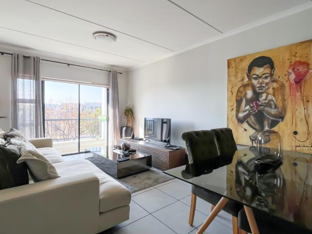 3 Bedroom Apartment / Flat For Sale in Linbro Park