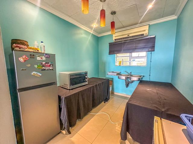3 Bedroom Apartment / Flat For Sale in Morningside