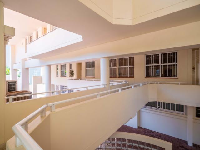 3 Bedroom Apartment / Flat For Sale in Morningside