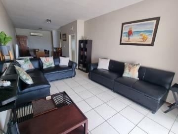 3 Bedroom Apartment / Flat For Sale in Manaba Beach