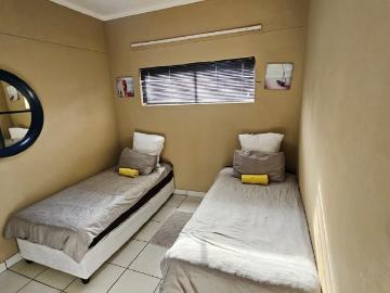 3 Bedroom Apartment / Flat For Sale in Margate