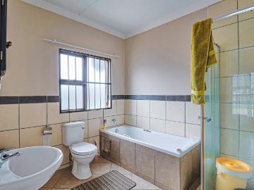 Melodie, Madibeng Local Municipality, Bojanala Platinum District Municipality, Gauteng, South Africa