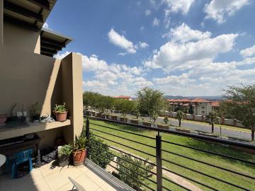 Apartment for sale in Meadowbrook - Balcony