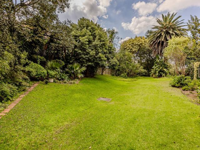 3 Bedroom Apartment / Flat For Sale in Sandown