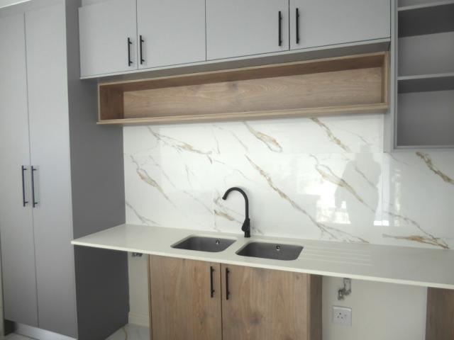 3 Bedroom Apartment / Flat For Sale in Sandown