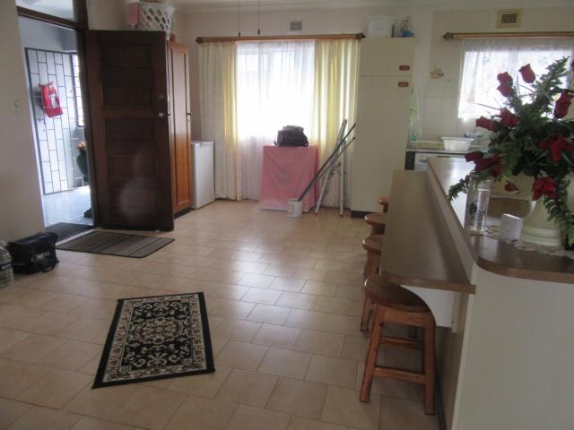 3 Bedroom Apartment / Flat For Sale in Scottburgh Central